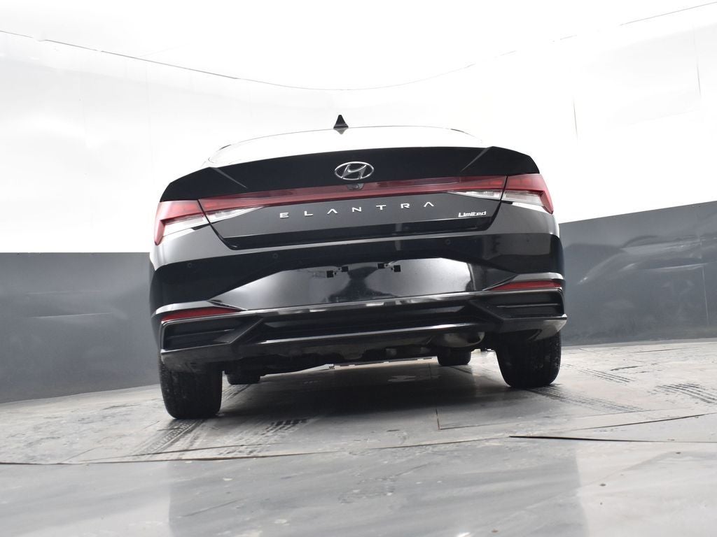 2022 Hyundai Elantra Limited