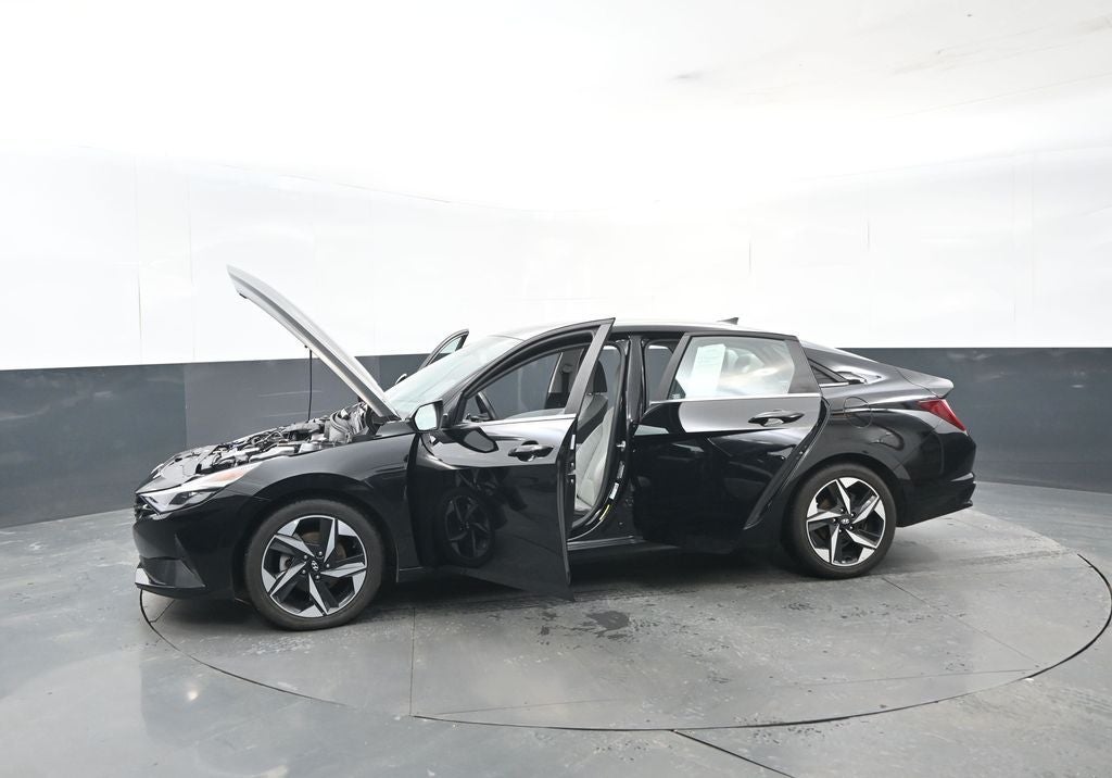 2022 Hyundai Elantra Limited