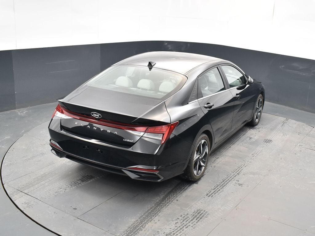 2022 Hyundai Elantra Limited