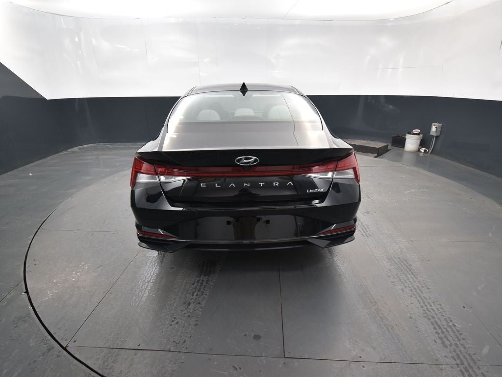 2022 Hyundai Elantra Limited