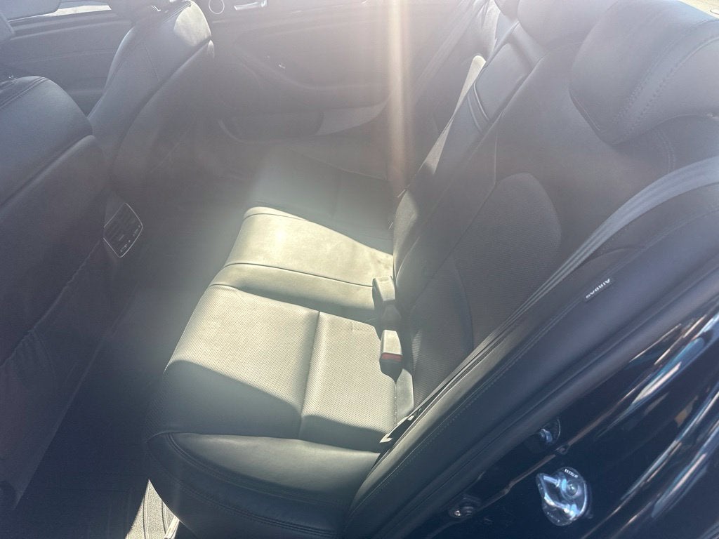 2014 Kia Cadenza Premium