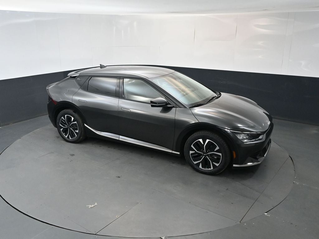 2023 Kia EV6 Wind