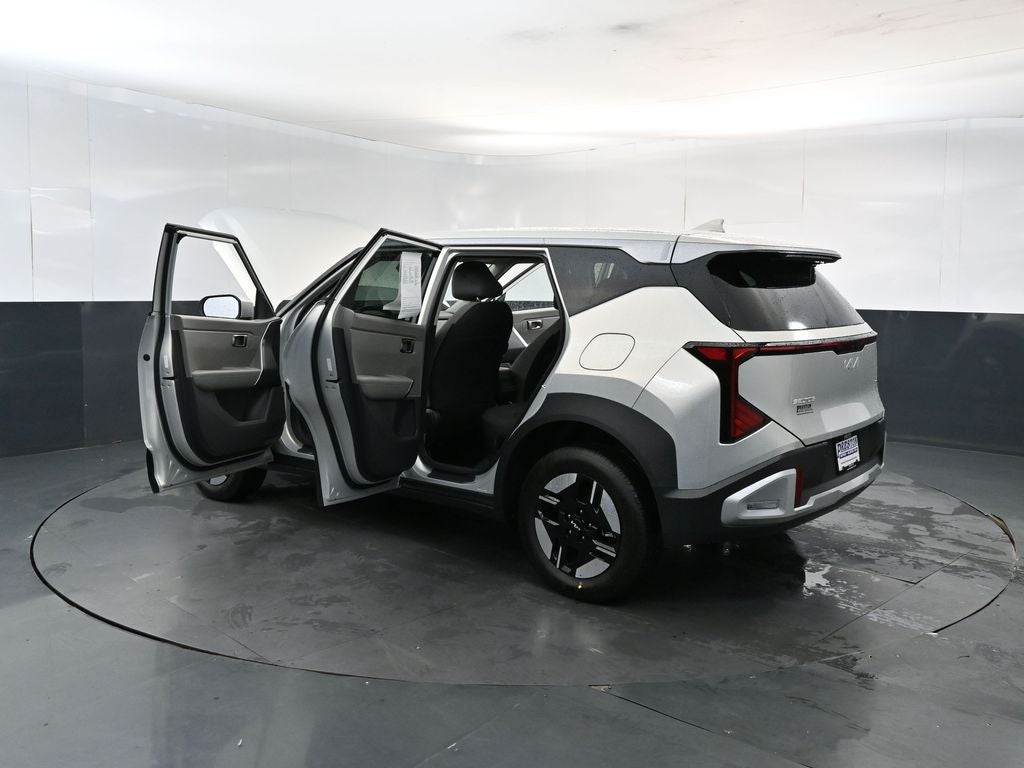 2027 Kia Seltos LX AWD