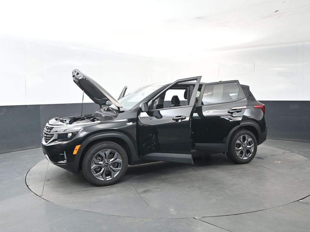 2024 Kia Seltos LX