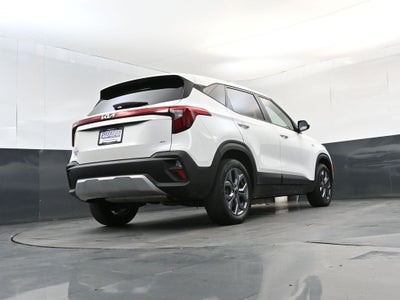2025 Kia Seltos LX
