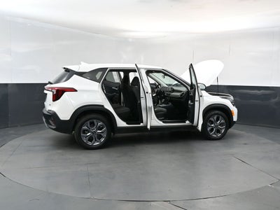 2025 Kia Seltos LX