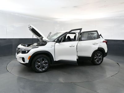 2025 Kia Seltos LX