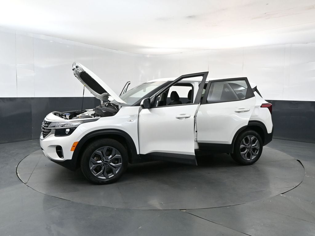 2025 Kia Seltos LX
