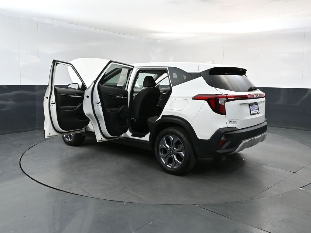 2025 Kia Seltos LX