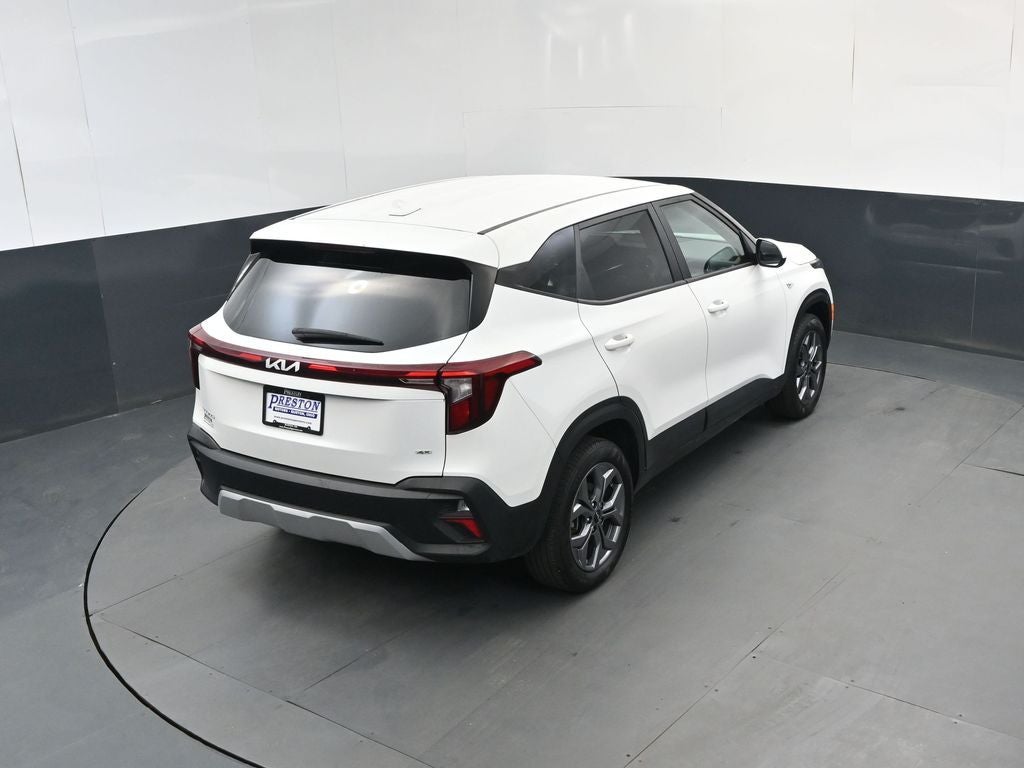 2025 Kia Seltos LX