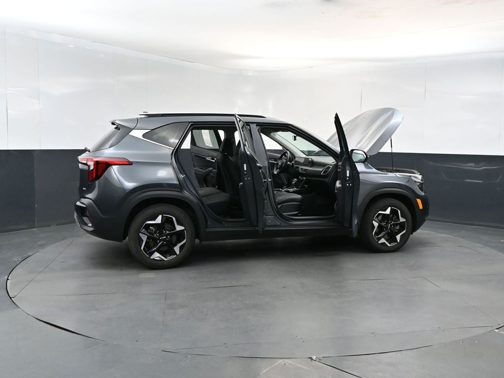 2024 Kia Seltos EX AWD