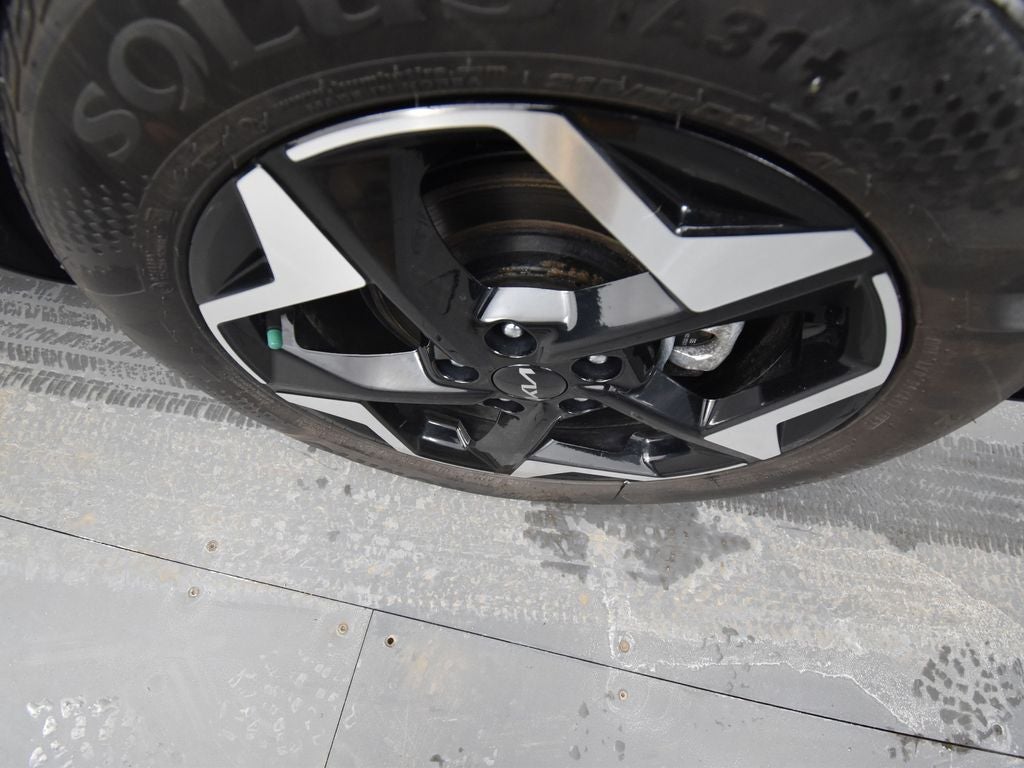 2024 Kia Seltos EX AWD