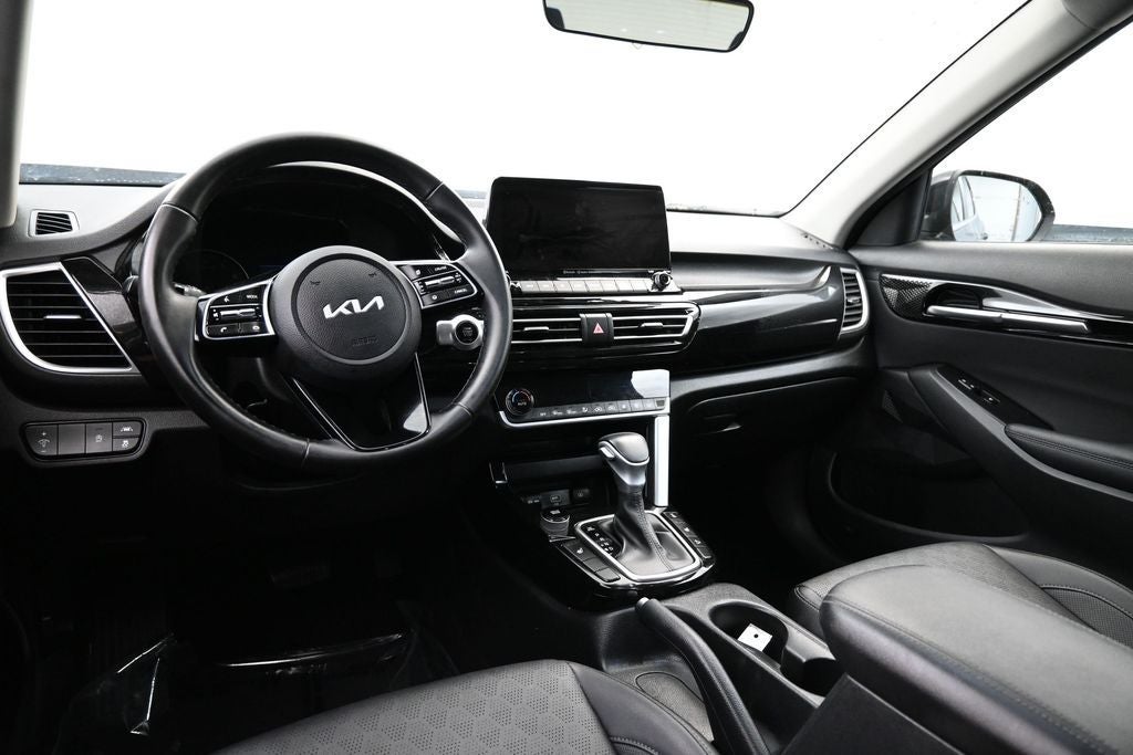 2023 Kia Seltos EX AWD