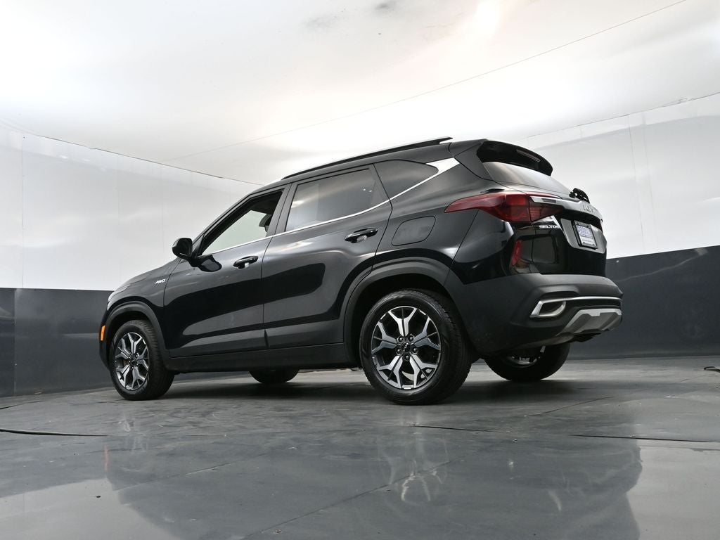 2023 Kia Seltos EX AWD
