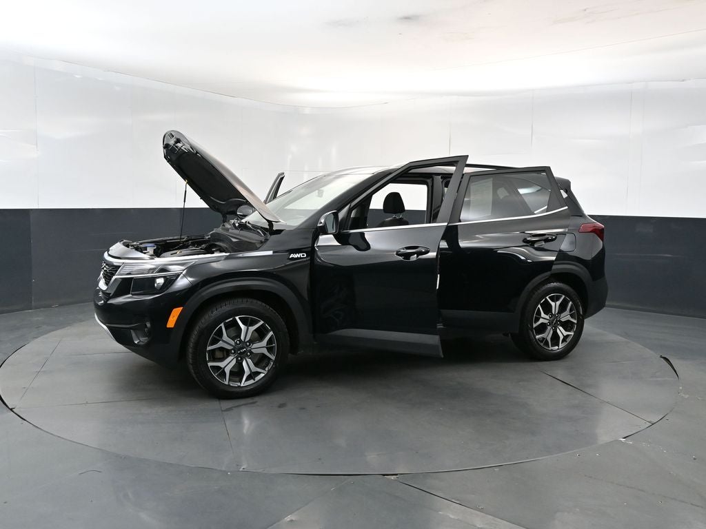 2023 Kia Seltos EX AWD