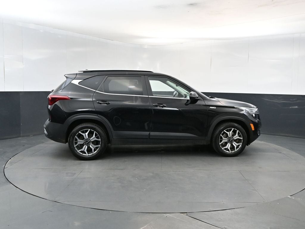 2023 Kia Seltos EX AWD
