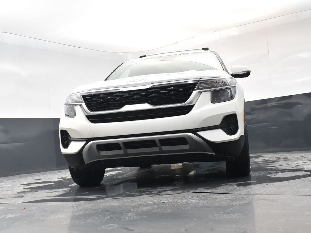 2022 Kia Seltos EX AWD