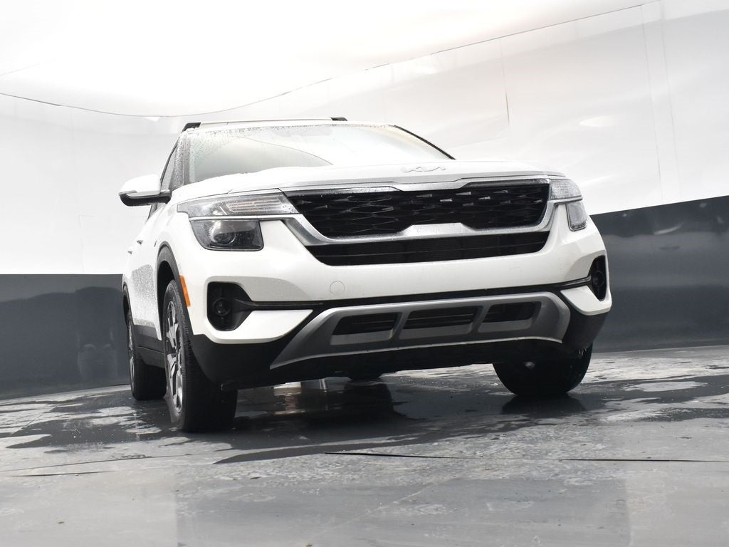 2022 Kia Seltos EX AWD