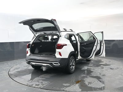 2022 Kia Seltos EX AWD