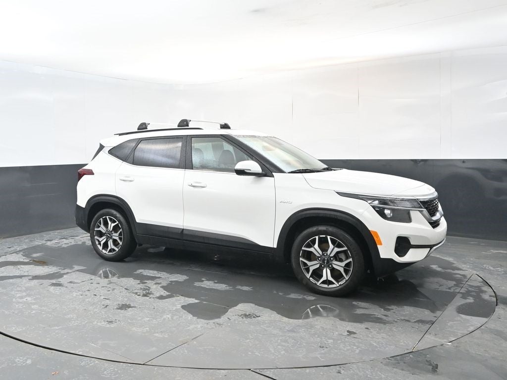 2022 Kia Seltos EX AWD