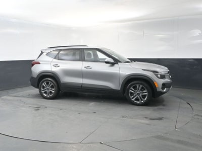 2023 Kia Seltos S AWD