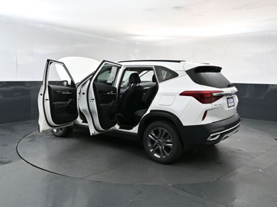 2023 Kia Seltos S