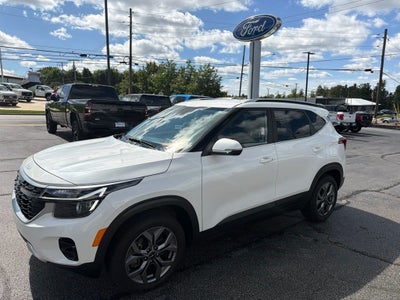 2024 Kia Seltos S