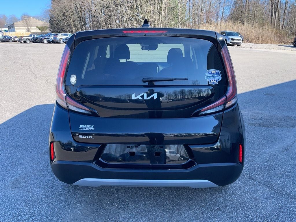 2024 Kia Soul LX
