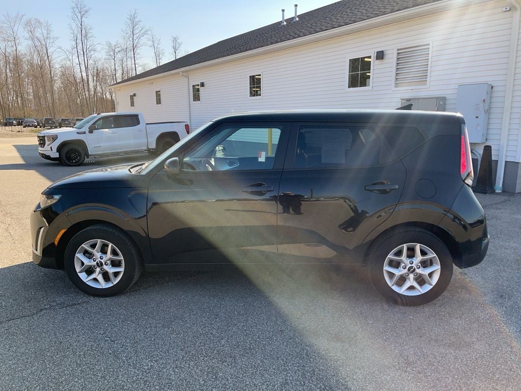 2024 Kia Soul LX