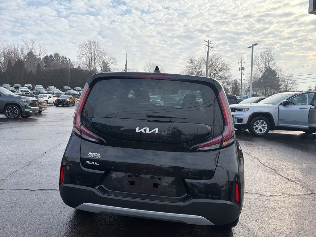 2023 Kia Soul LX
