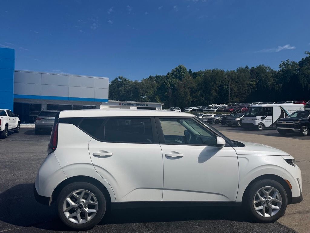 2025 Kia Soul LX