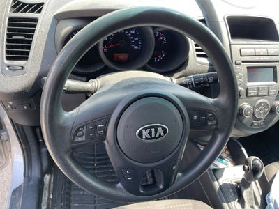 2013 Kia Soul Base