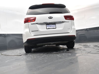 2021 Kia Sedona LX