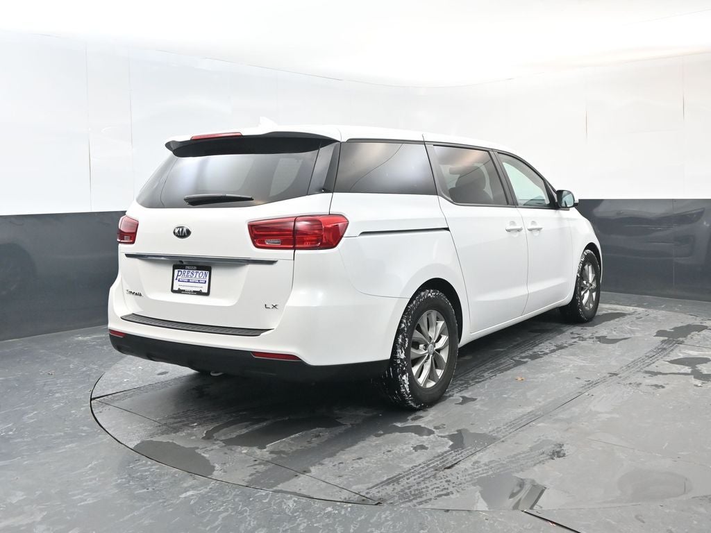 2021 Kia Sedona LX