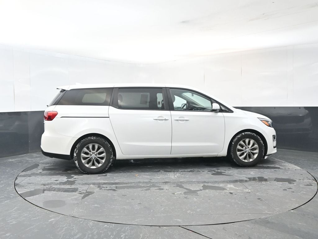 2021 Kia Sedona LX