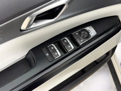 2023 Kia Carnival LX Seat Package