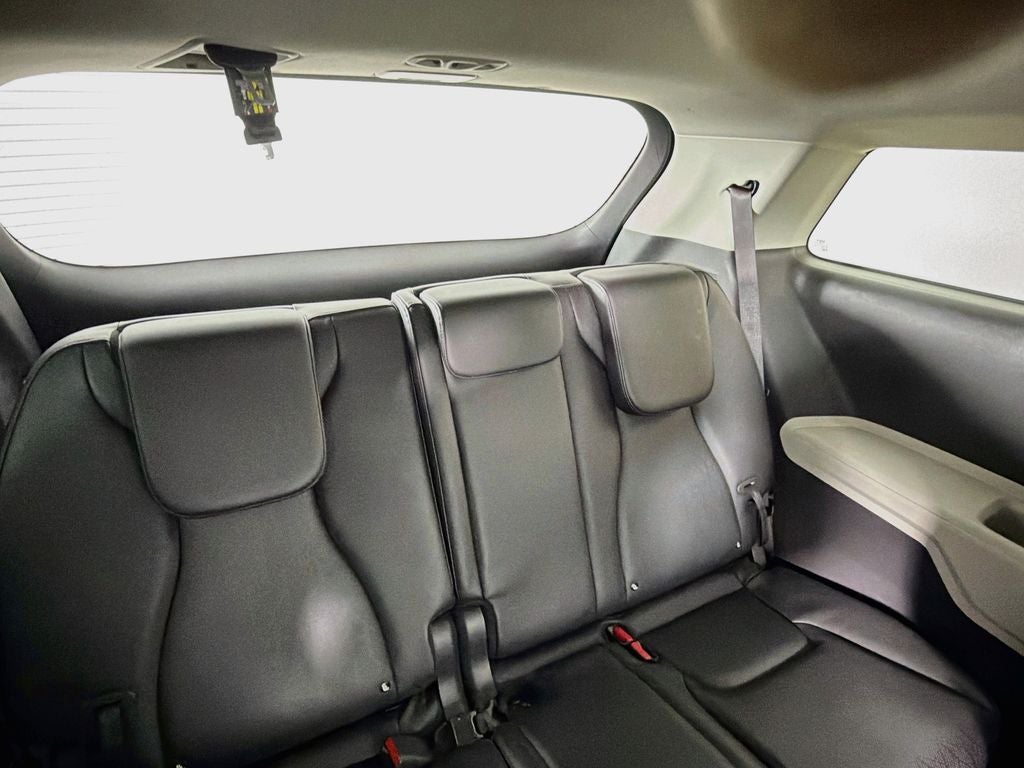 2023 Kia Carnival LX Seat Package