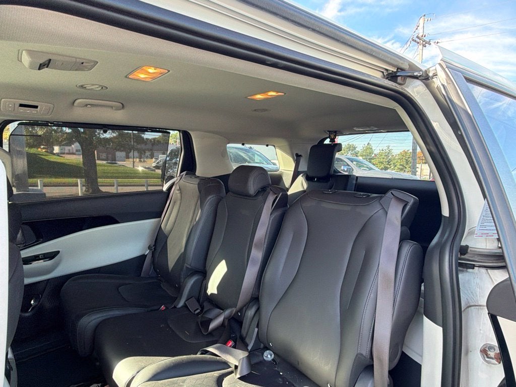 2024 Kia Carnival EX LEATHER