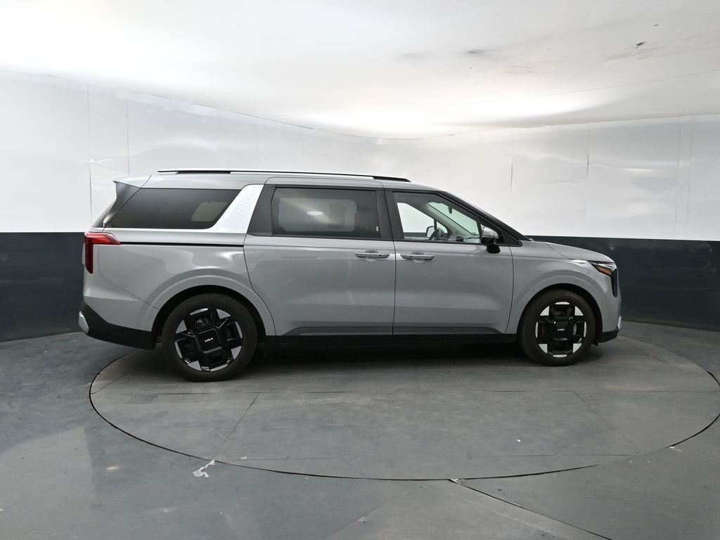 2025 Kia Carnival EX