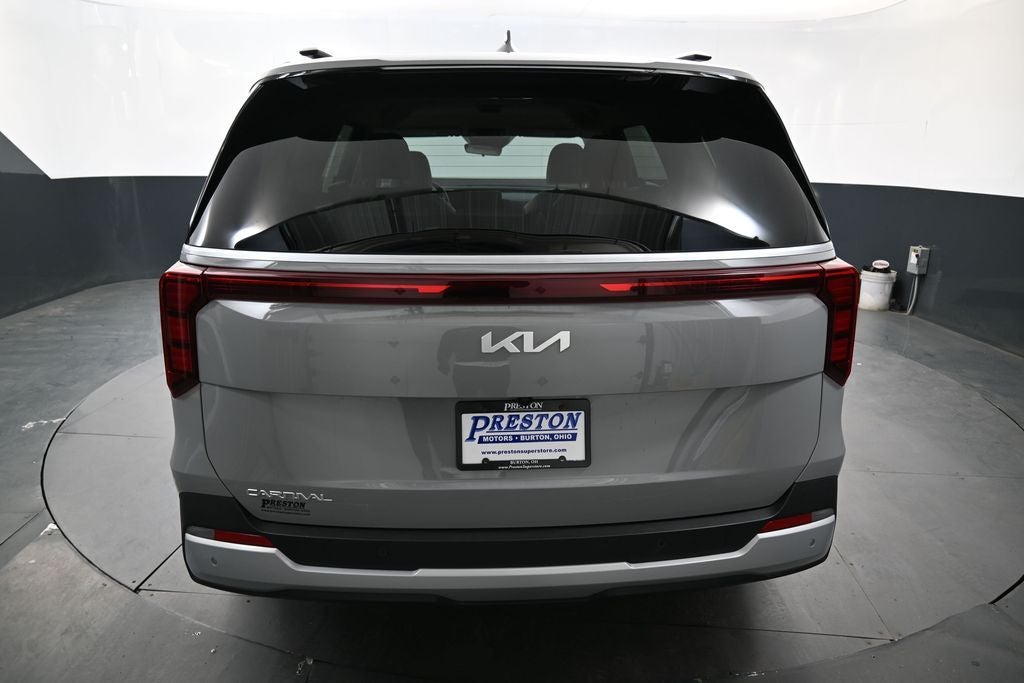 2025 Kia Carnival EX