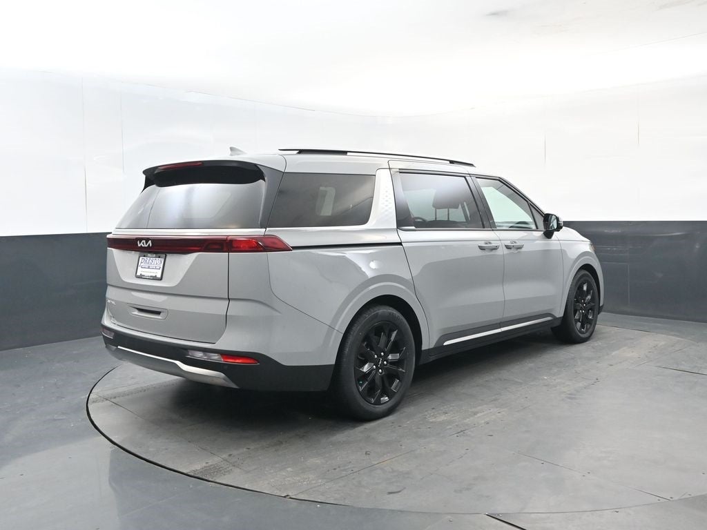 2023 Kia Carnival SX