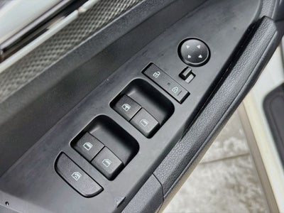 2023 Kia Sportage Hybrid LX AWD