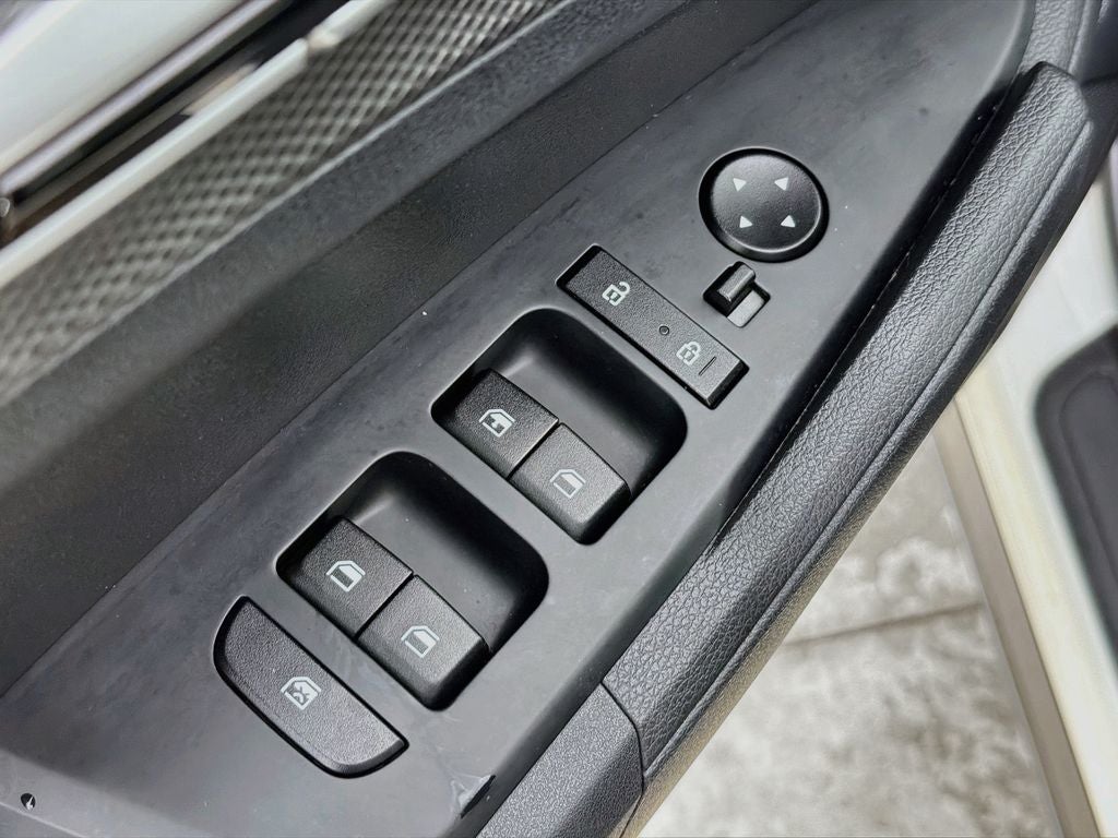 2023 Kia Sportage Hybrid LX AWD