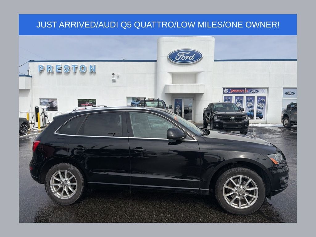 2011 Audi Q5 2.0T Premium quattro