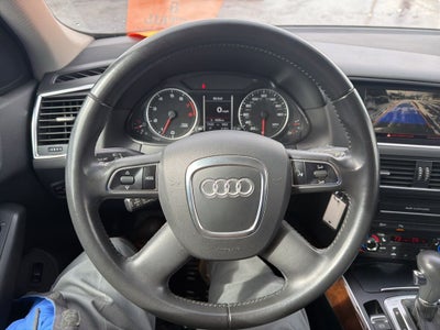 2011 Audi Q5 2.0T Premium quattro