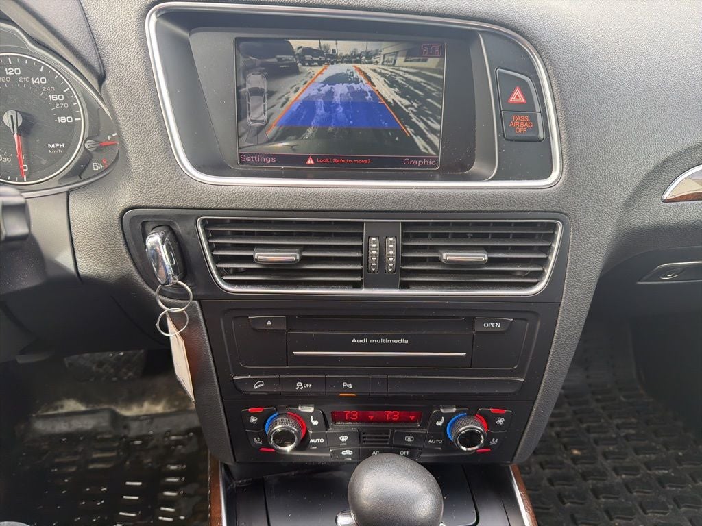 2011 Audi Q5 2.0T Premium quattro