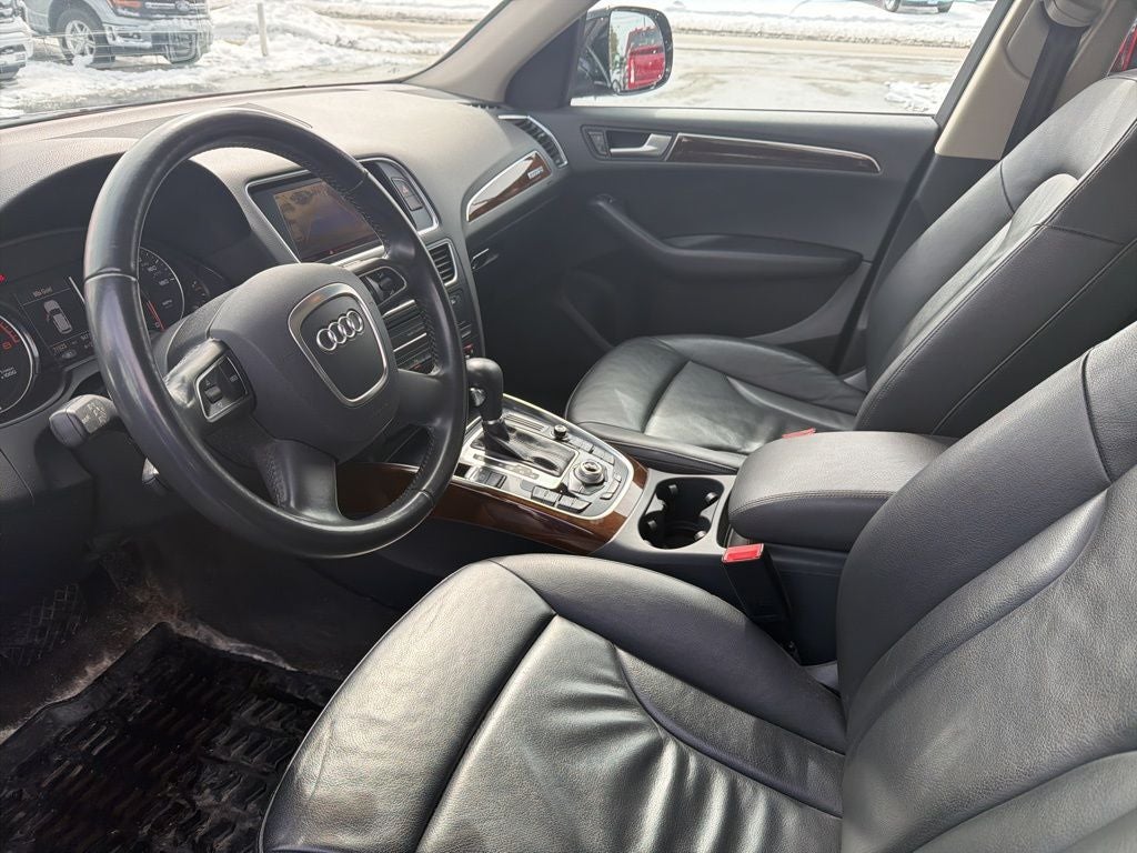 2011 Audi Q5 2.0T Premium quattro