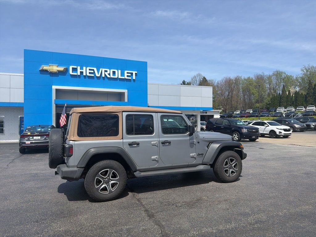 2020 Jeep Wrangler Unlimited Black and Tan