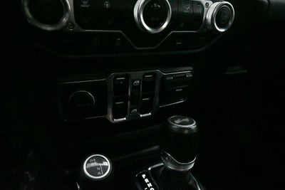 2022 Jeep Wrangler Unlimited Sahara Altitude 4x4