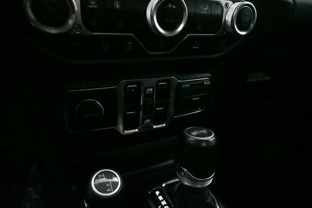 2022 Jeep Wrangler Unlimited Sahara Altitude 4x4